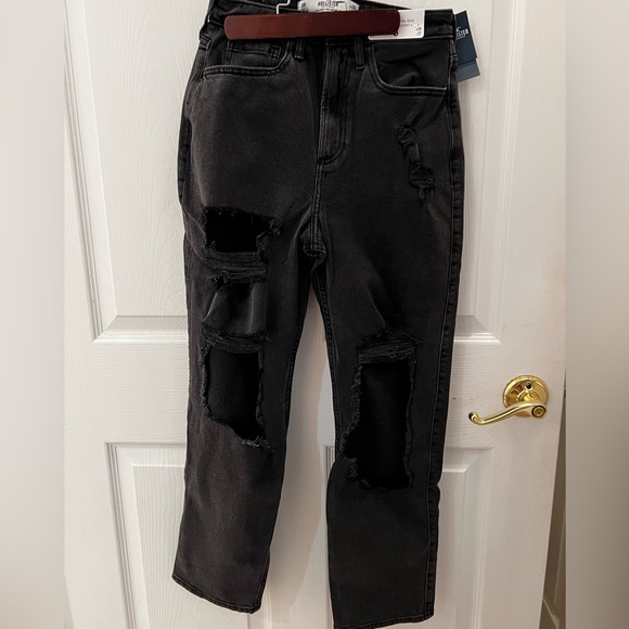 ULTRA HIGH-RISE RIPPED BLACK VINTAGE ANKLE STRAIGHT JEANS Size 3R. W26 Length 27 - Picture 6 of 8